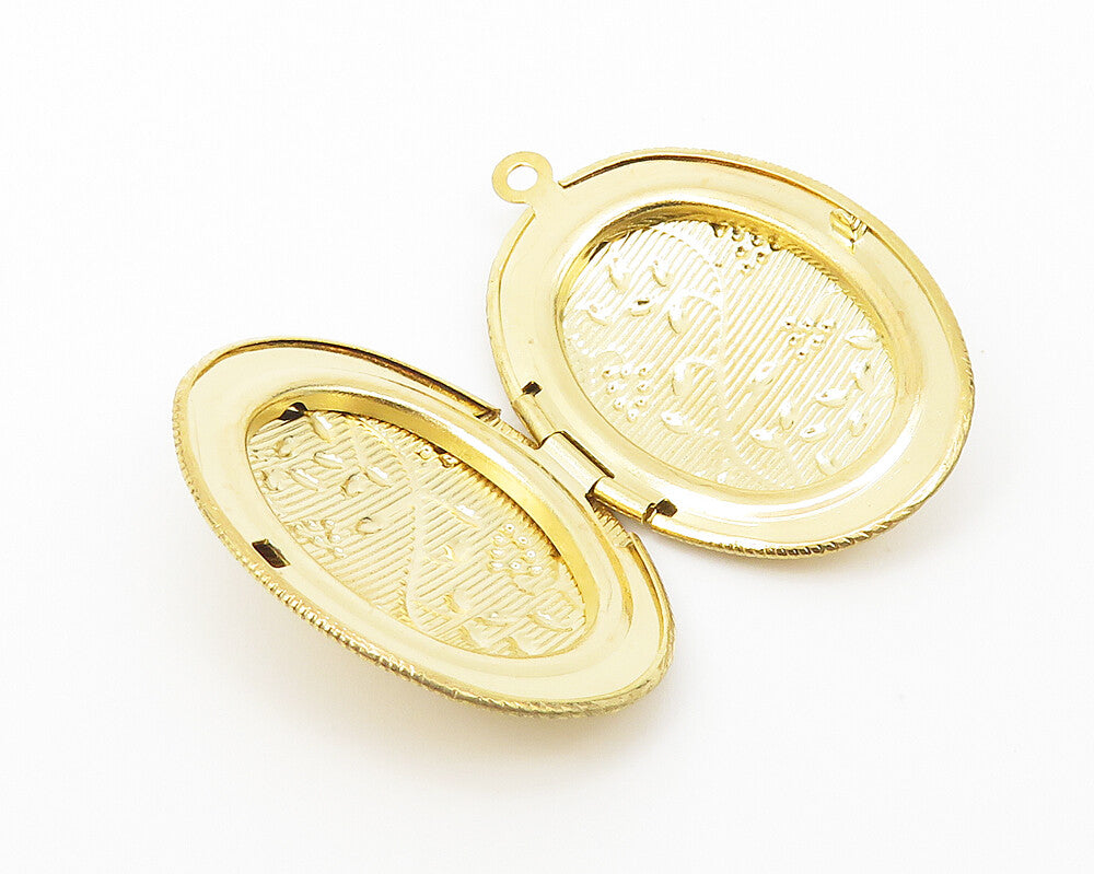 925 Silver  Shiny Gold Plated Raised Floral Vine Oval Pendant (OPENS)  PT8503