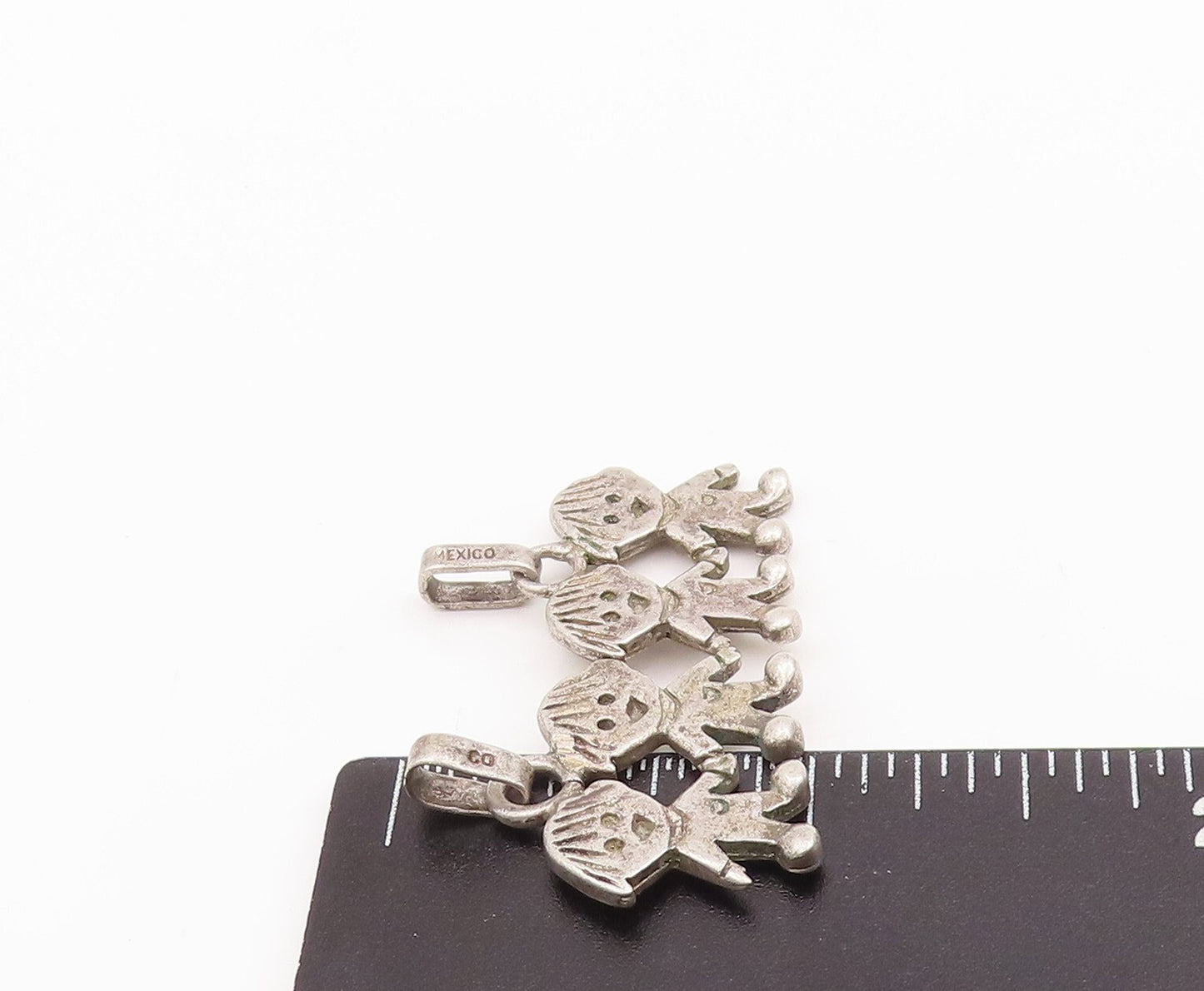 925 Sterling Silver Vintage Pendant Happy Children Holding Hands  PT23424