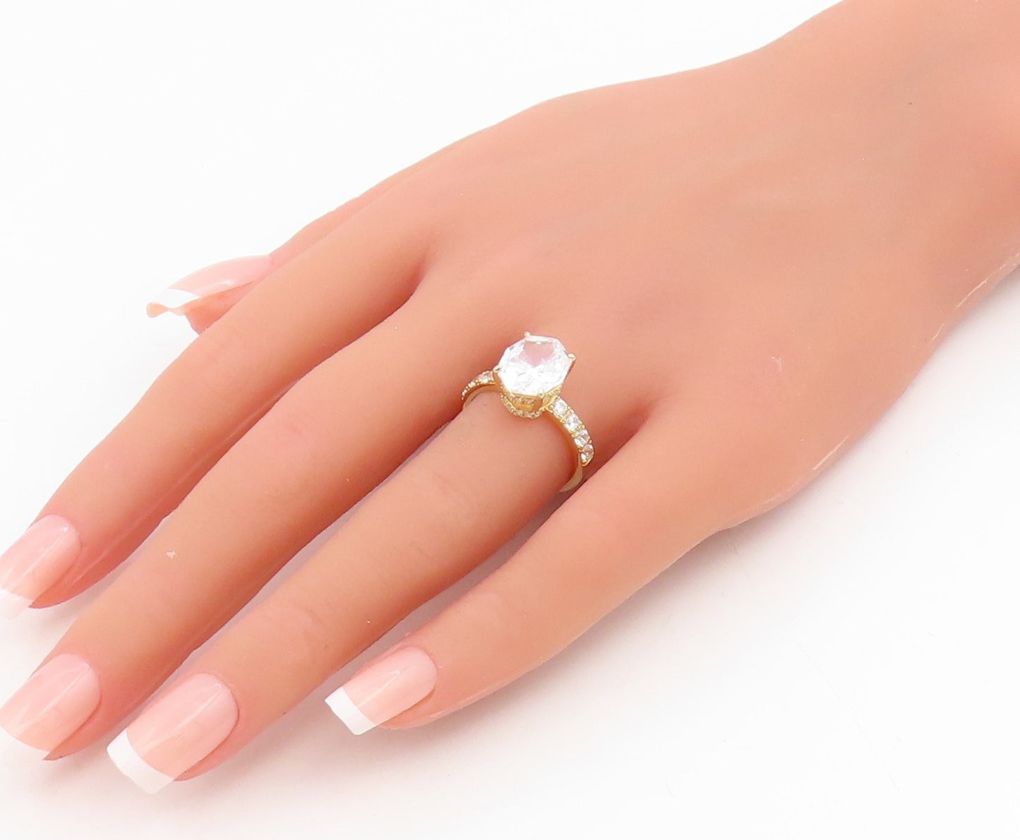 925 Sterling Silver Vintage Ring Gold Plated Elegant CZ Band  Sz 7  RG35015