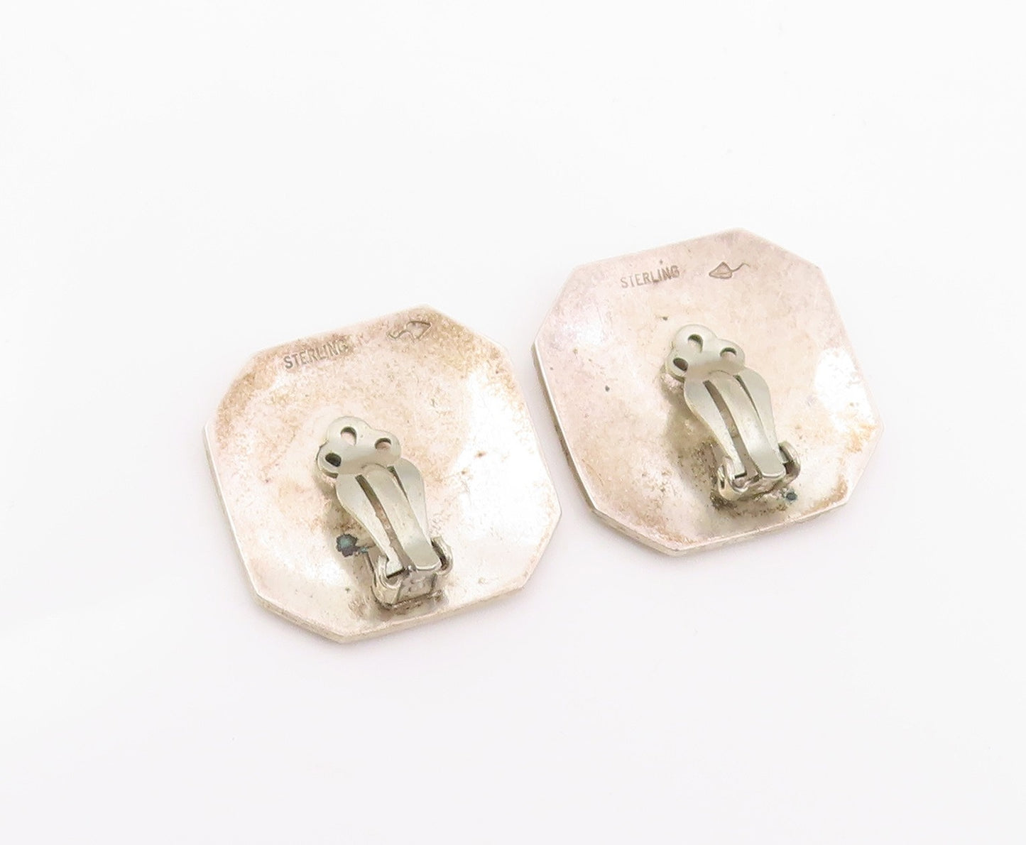 NAVAJO 925 Sterling Silver  Vintage Ancient Egyptian Carved Earrings  EG12566