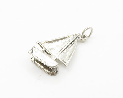 925 Sterling Silver  Vintage Petite Shiny Sail Boat Motif Pendant  PT11363