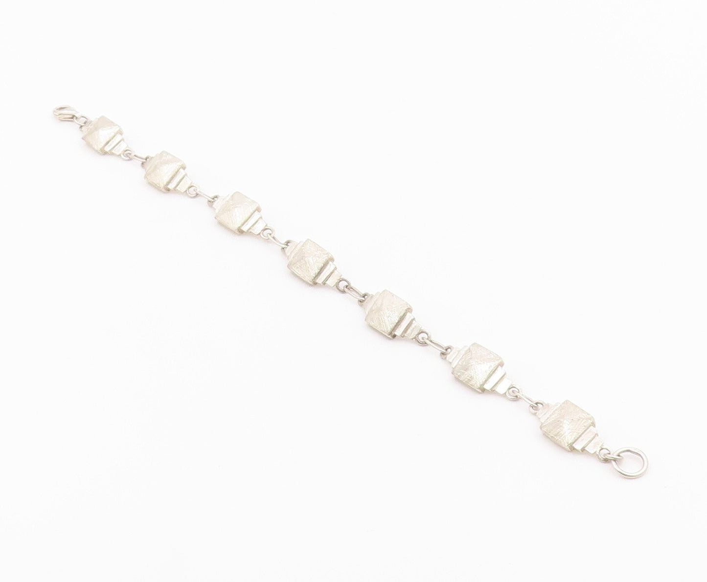 925 Sterling Silver  Vintage Textured Graduated Square Chain Bracelet  BT7037