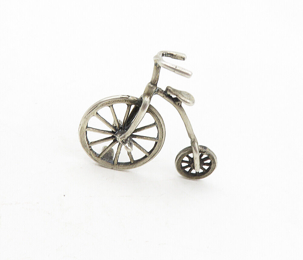 925 Sterling Silver  Vintage Old Fashioned Large Wheel Bicycle Trinket  TR1439