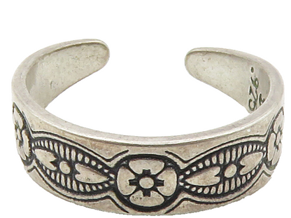 SHUBE 925 Sterling Silver Vintage Floral Pattern Petite Band Ring Sz 5.5 RG15238