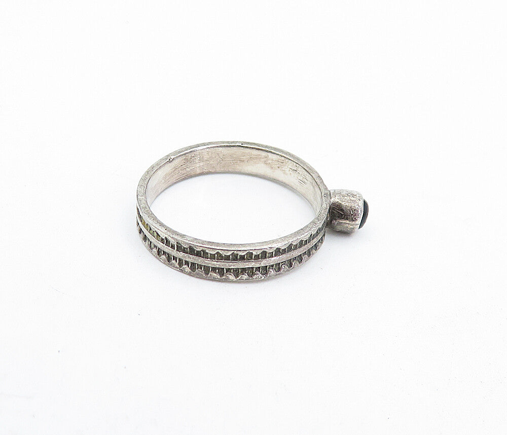 925 Silver Vintage Black Onyx Etched Solitaire Ring Sz 8 RG5100