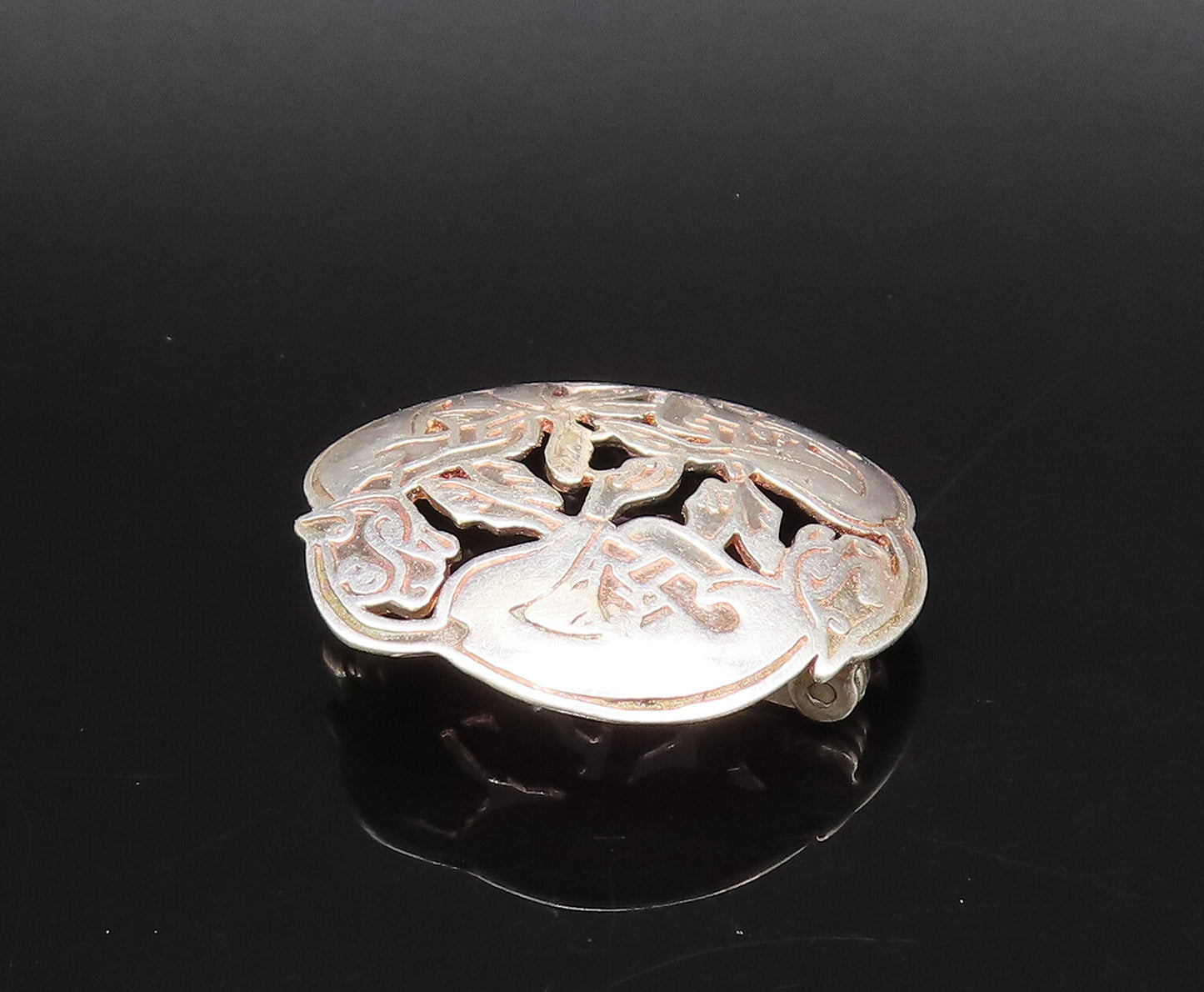 T.J.H IRELAND 925 Silver  Vintage Openwork Carved Dome Brooch Pin  BP10082