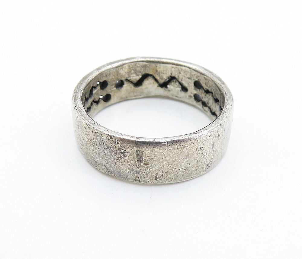 925 Sterling Silver Vintage Modernist Wavy Design Band Ring Sz 7.5 RG6589