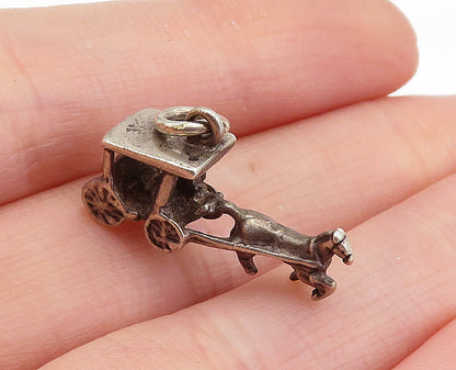 POST BELL TRADING 925 Silver  Vintage Horse & Carriage Motif Pendant  PT4190