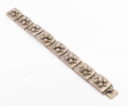 925 Sterling Silver Vintage Bracelet Antique Dark Tone Flowers Carved  BT11354