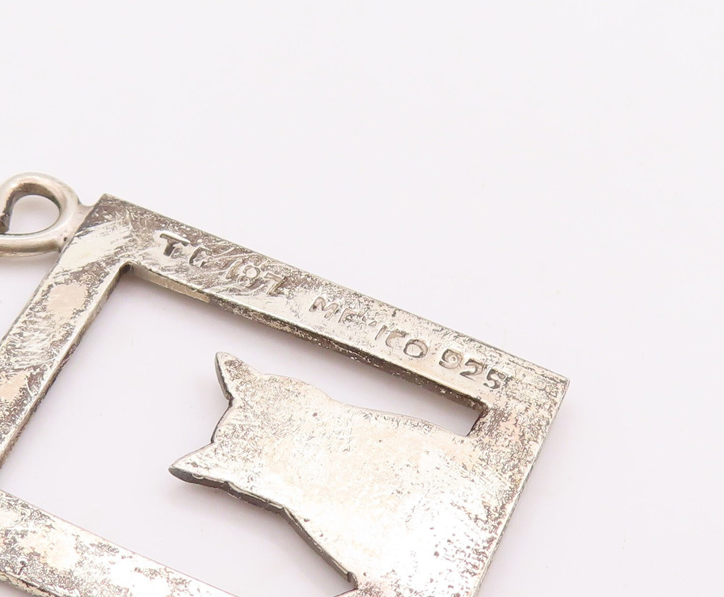 925 Sterling Silver Vintage Pendant MEXICO Framed Cat With Heart  PT23356