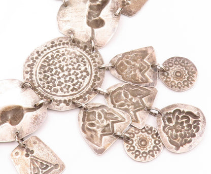 Solid Silver Vintage Necklace Swirly Floral & Animal Carved Linked NE4278
