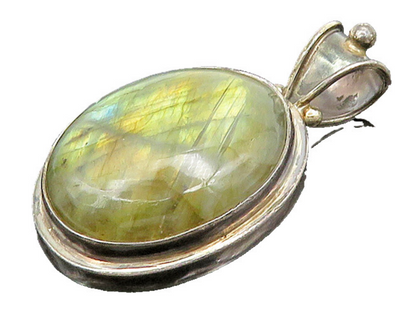 MNSN 925 Sterling Silver  Vintage Cabochon Cut Labradorite Pendant  PT16224