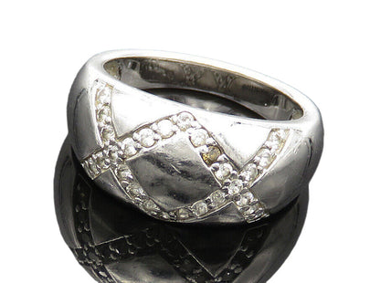 925 Sterling Silver  Shiny White Topaz X Detail Tapered Band Ring Sz 7 RG17104
