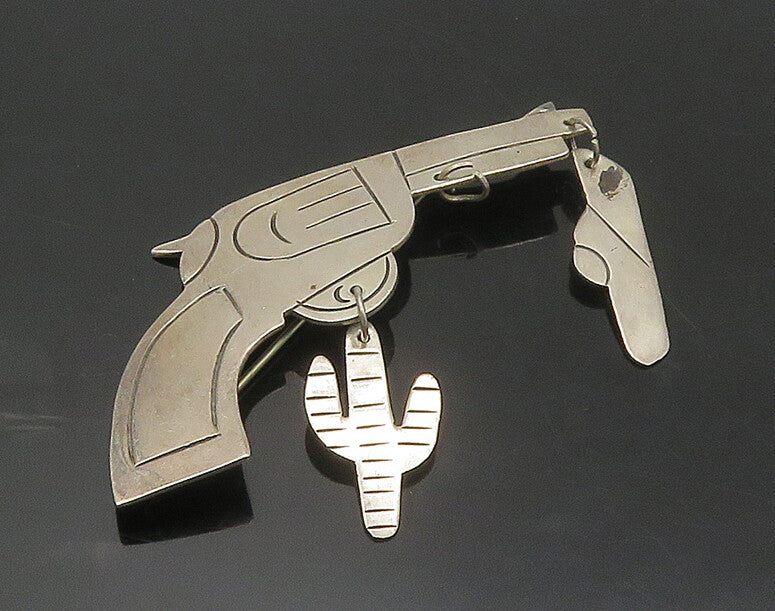 MEXICO 925 Sterling Silver  Vintage Pistol Gun Etched Detail Brooch Pin BP6897