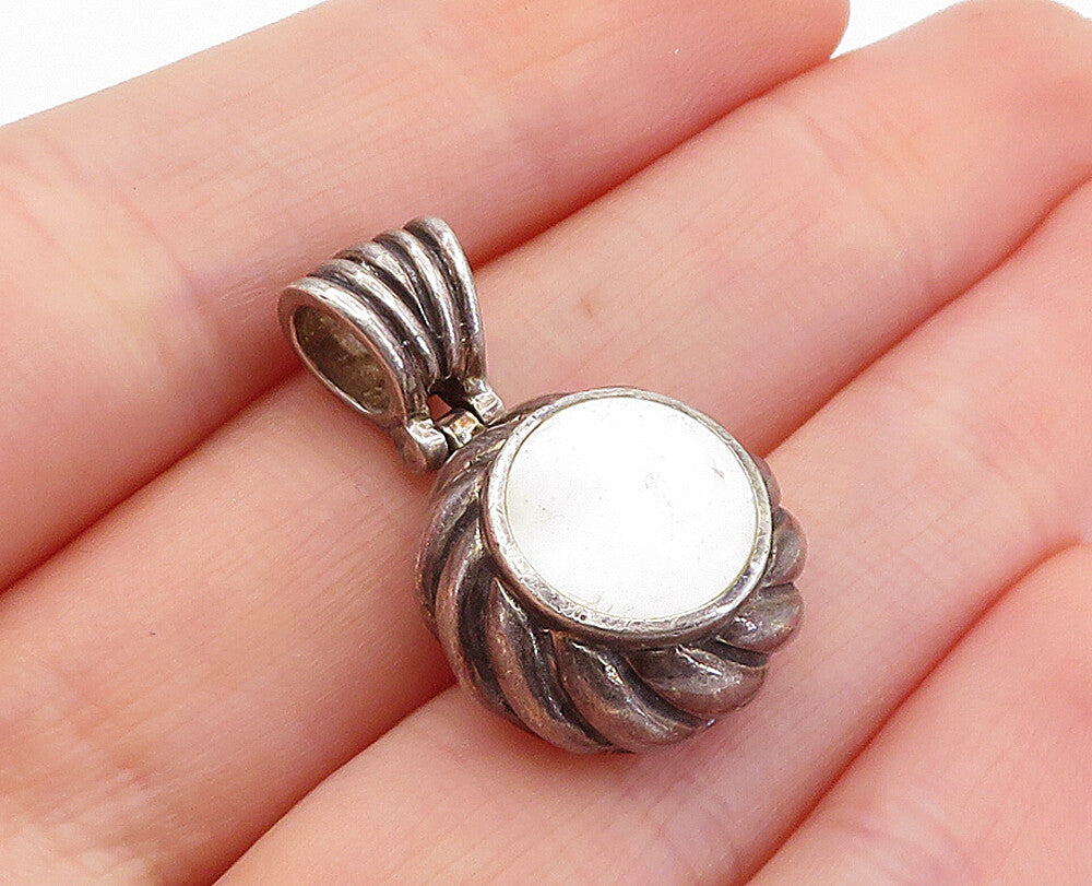 925 Sterling Silver  Vintage Mother Of Pearl Round Twist Drop Pendant  PT3677