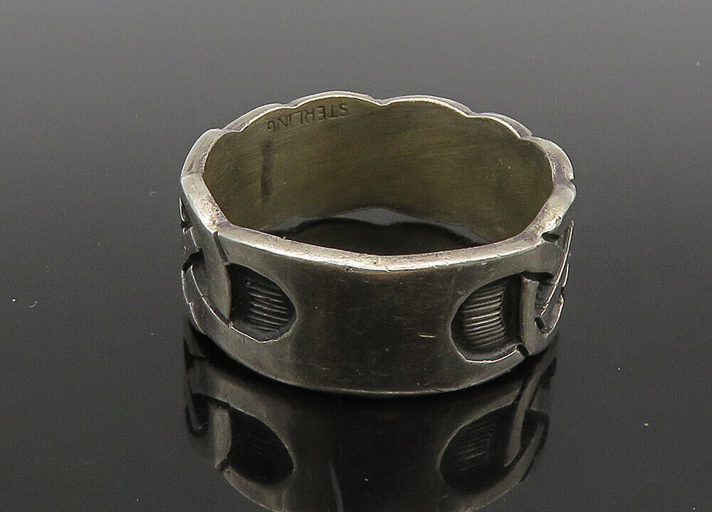925 Sterling Silver  Vintage Dark Tone Celtic Knot Band Ring Sz 12  RG23535