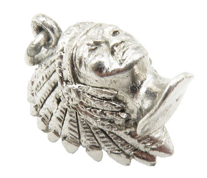 925 Sterling Silver  Vintage Shiny Petite Chief's Head Drop Pendant  PT9446
