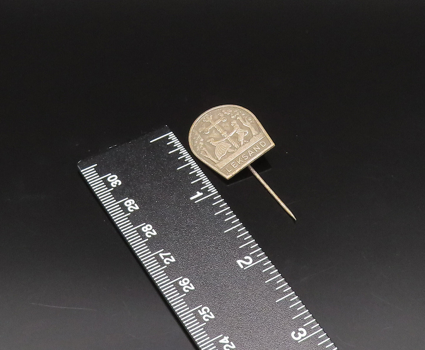 925 Sterling Silver  Vintage Antique Leksand Couple Dancing Lapel Pin  TR3339