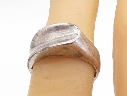 925 Sterling Silver  Vintage Shiny Concave Detail Round Band Ring Sz 6  RG6693