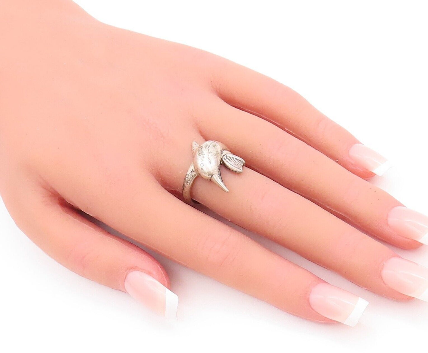 925 Sterling Silver Vintage Ring Solid Carved Diving Delphine  Sz 8  RG28212