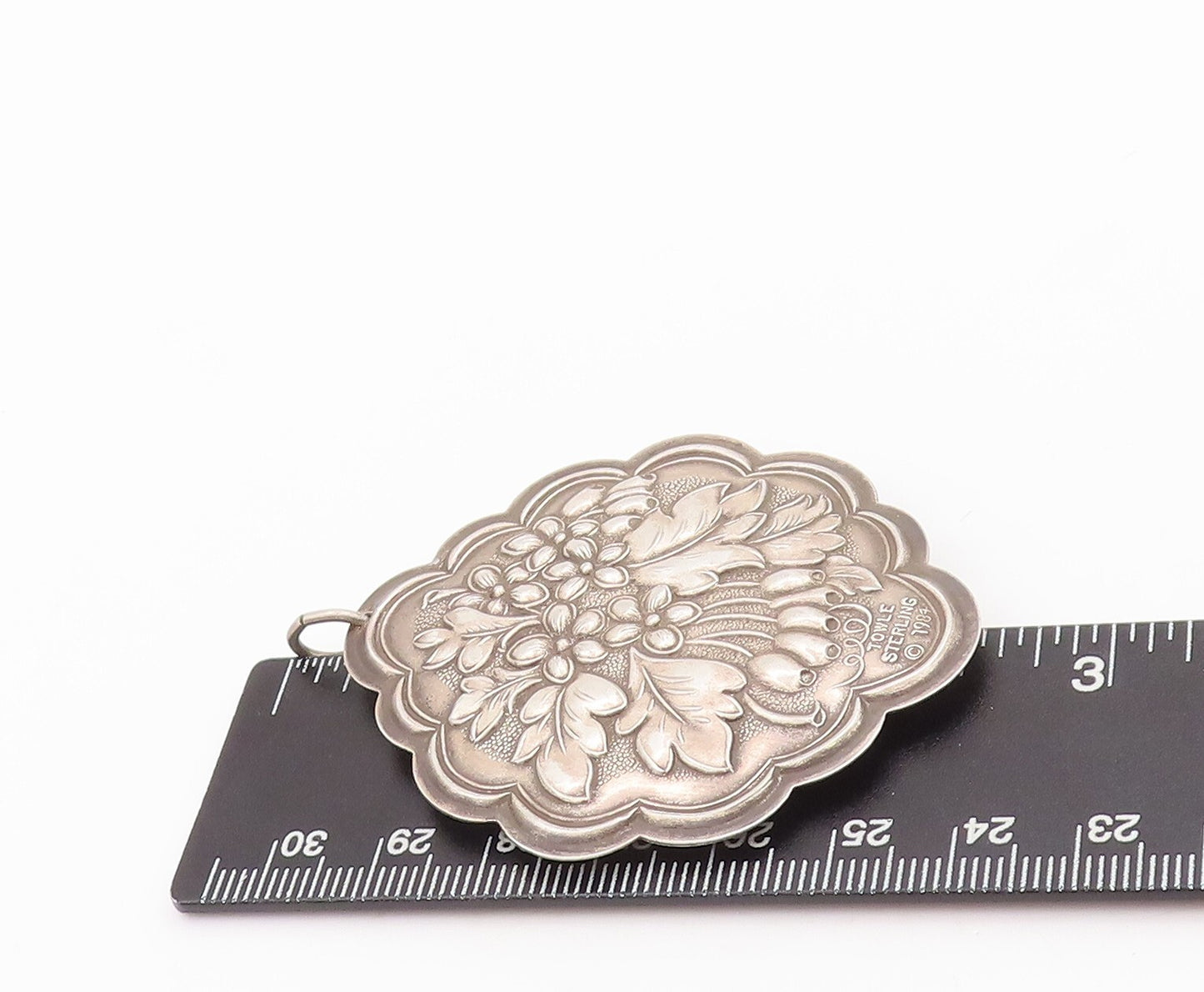 925 Sterling Silver Vintage Pendant TOWLE Solid Carved Flower Cloud  PT23416