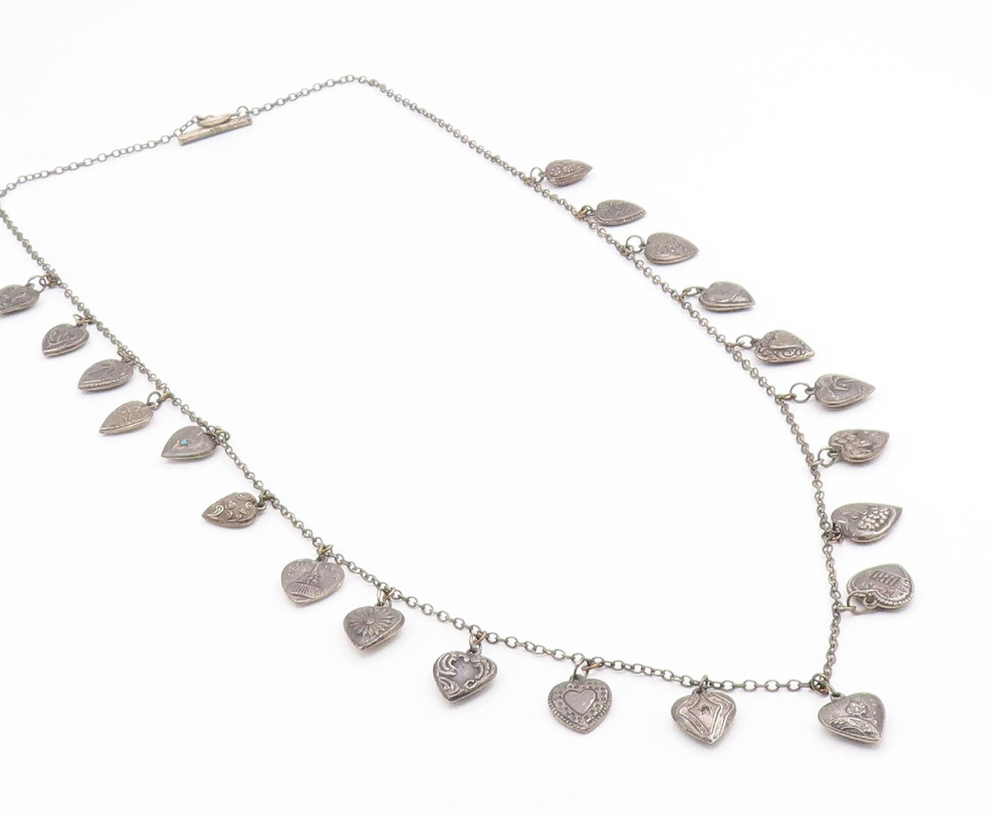 925 Sterling Silver Vintage Necklace Etched Love Heart Charm Motif Chain  NE4832