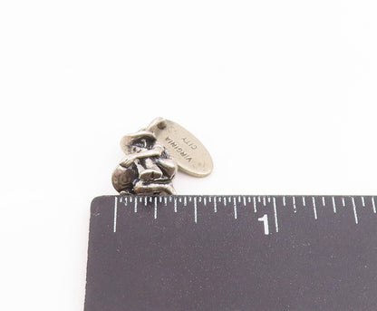 925 Sterling Silver  Vintage Petite Virginia City Kneeling Man Pendant PT15913