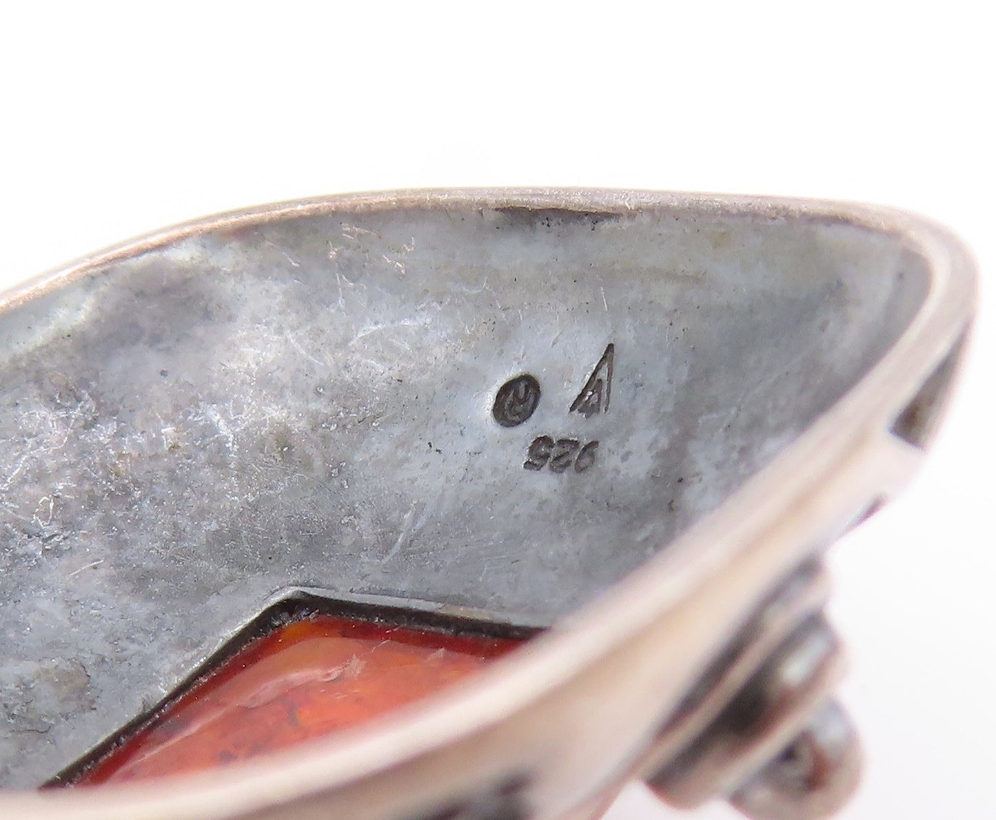 925 Sterling Silver Vintage Pendant SILPADA Swirly Carved Honey Amber  PT24198