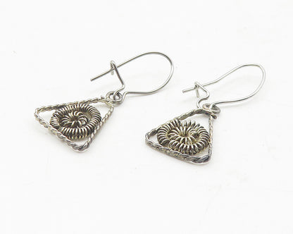 925 Sterling Silver  Vintage Wire Twist Swirl Design Dangle Earrings  EG5979