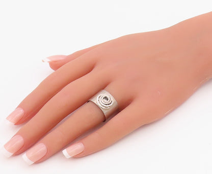 925 Sterling Silver Vintage Ring Hammered Spiral Motif Wide Band Sz 7.5 RG35319