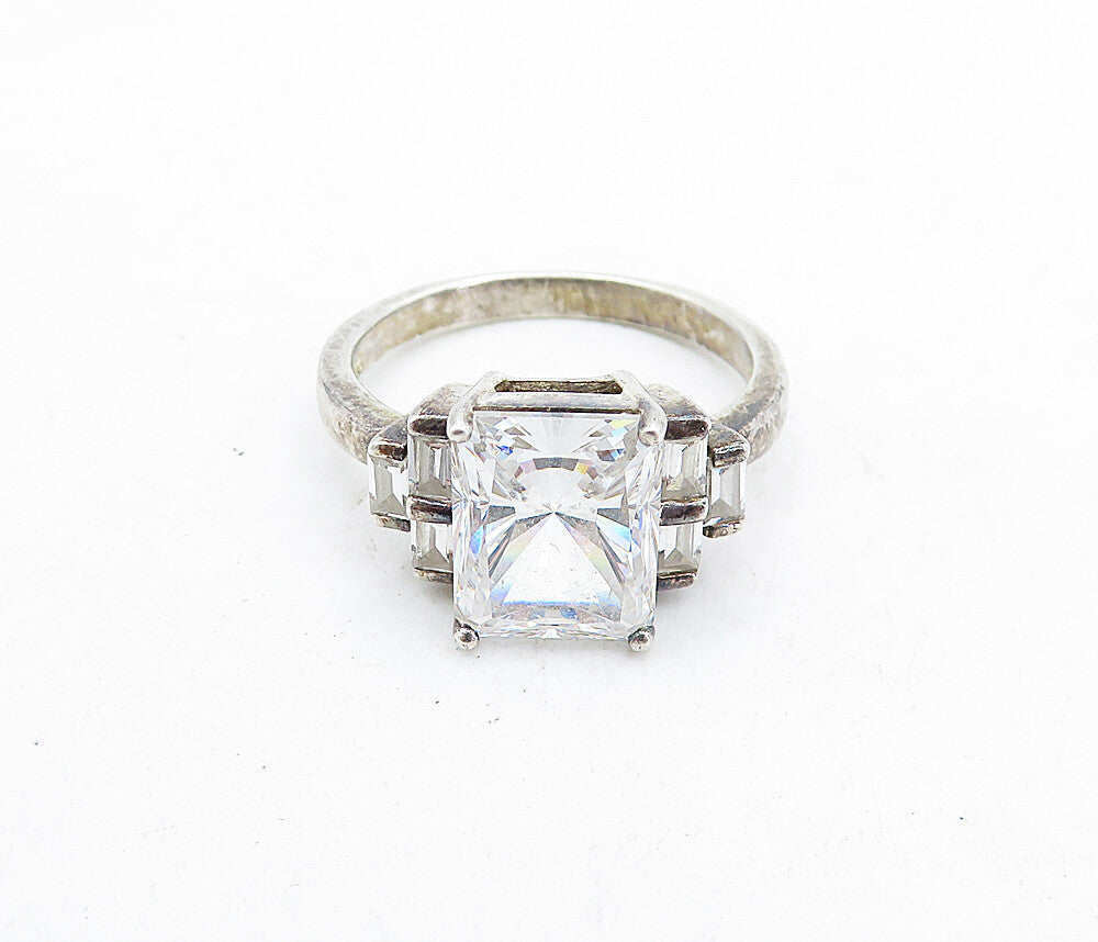 KOREA 925 Silver  Vintage Cubic Zirconia Solitaire Accent Ring Sz 8  RG5793
