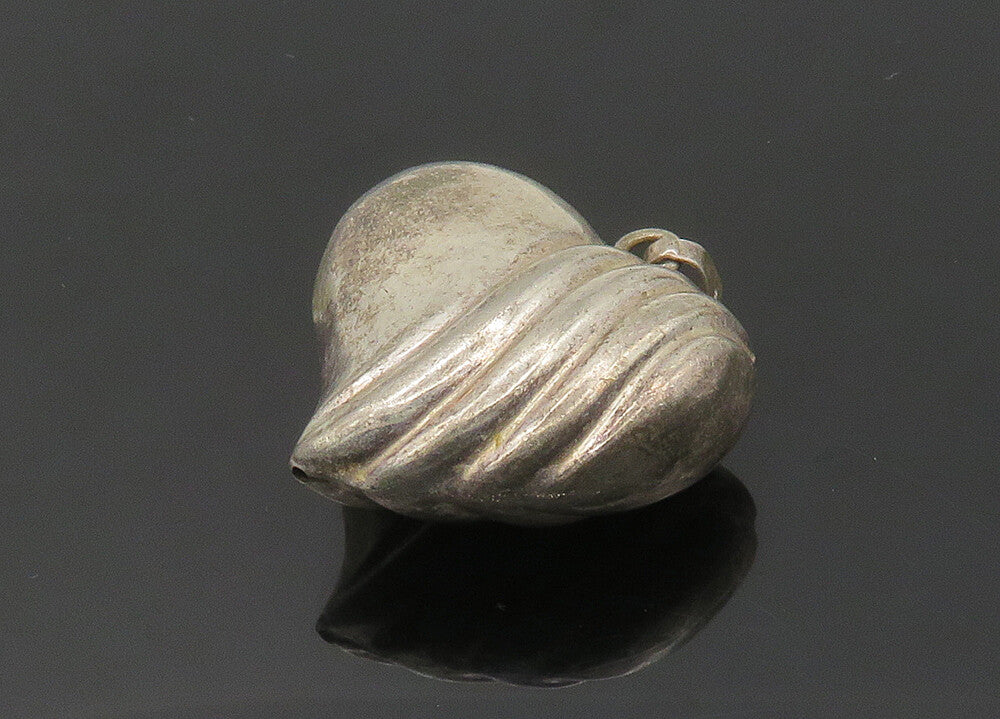 925 Sterling Silver  Vintage Fluted Detail Puffy Love Heart Pendant  PT16853
