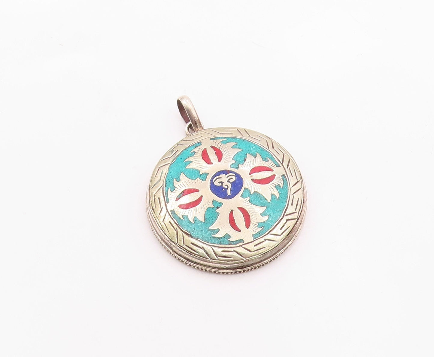 925 Sterling Silver  Vintage Enamel Symbol Etched Border Pendant  PT20082