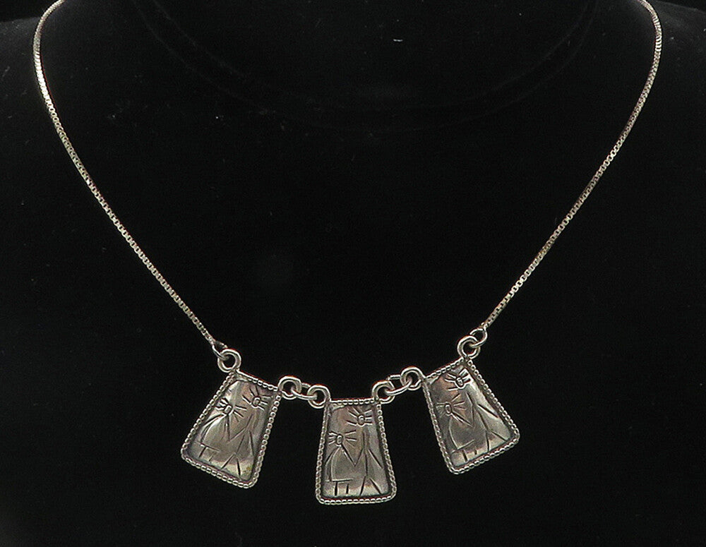 925 Sterling Silver  Vintage Etched Stick Figures Shiny Chain Necklace  NE1987