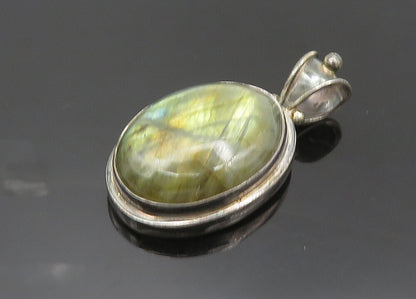 MNSN 925 Sterling Silver  Vintage Cabochon Cut Labradorite Pendant  PT16224