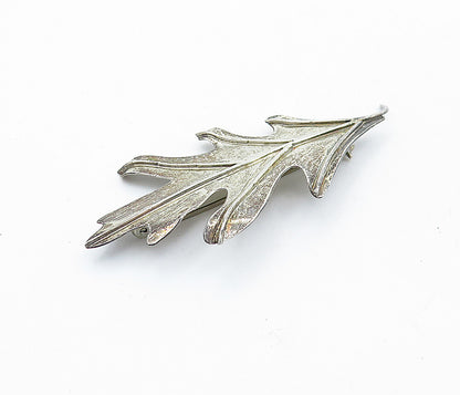 925 Sterling Silver  Vintage Dark Tone Single Leaf Motif Brooch Pin  BP2674