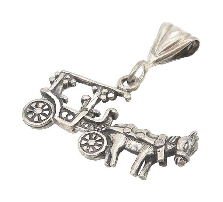 925 Sterling Silver  Vintage Old Fashioned Horse & Carriage Pendant  PT9143