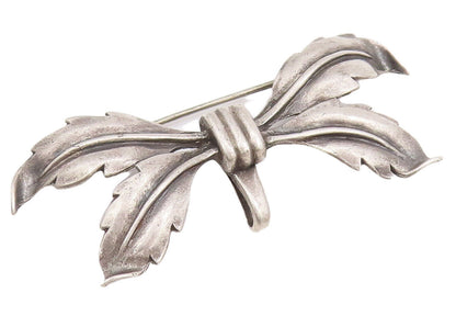 925 Sterling Silver Vintage Brooch Pin Designer Solid Carved Leaf Bow  BP10941