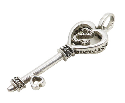 925 Sterling Silver   Vintage Genuine Diamonds Love Heart Key Pendant  PT15006