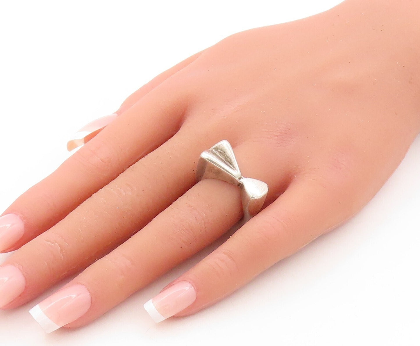 925 Sterling Silver Vintage Ring MEXICO Designer Cutout Bow Shape  Sz 7  RG31003