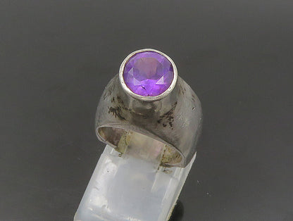 925 Sterling Silver  Vintage Shiny Modernist Amethyst Band Ring Sz 5  RG24132