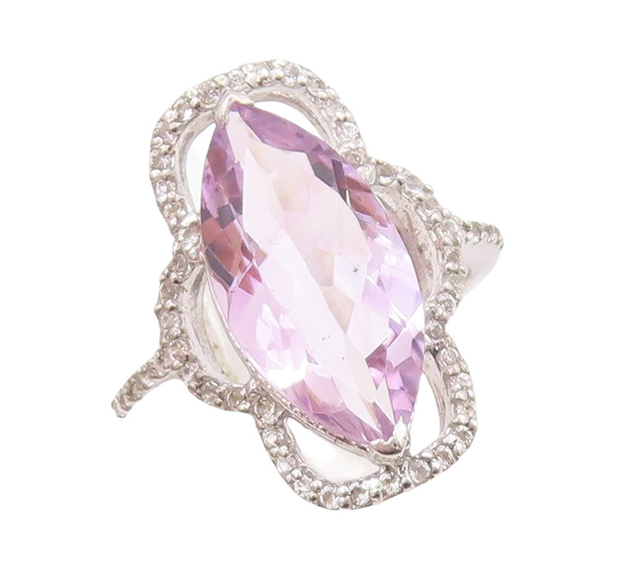 925 Sterling Silver Vintage Ring Marquise Cut Amethyst & Topaz  Sz 7.5  RG29520