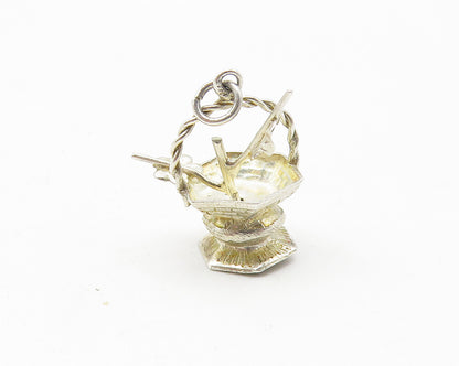 925 Sterling Silver  Vintage Petite Shiny Fountain Motif Drop Pendant  PT7967
