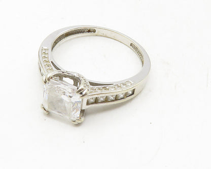 925 Sterling Silver  Cubic Zirconia Solitaire With Accents Ring Sz 11  RG9939