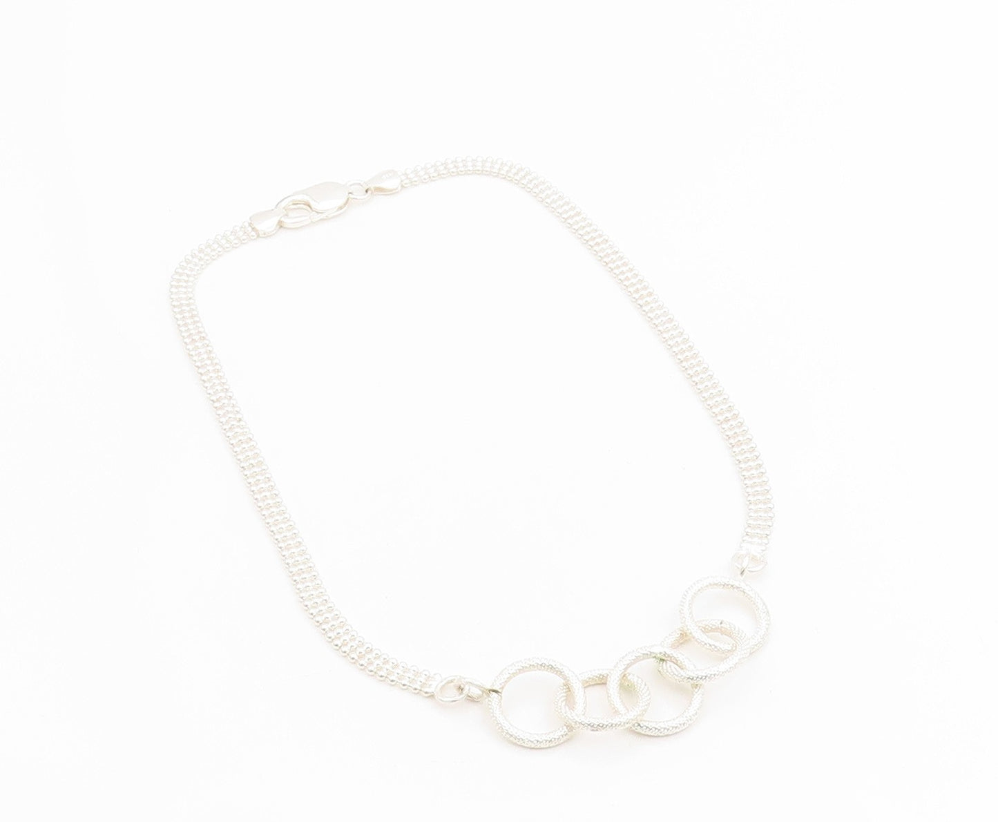 925 Sterling Silver Vintage Necklace Classic Interlocking Circle Chain  NE4874