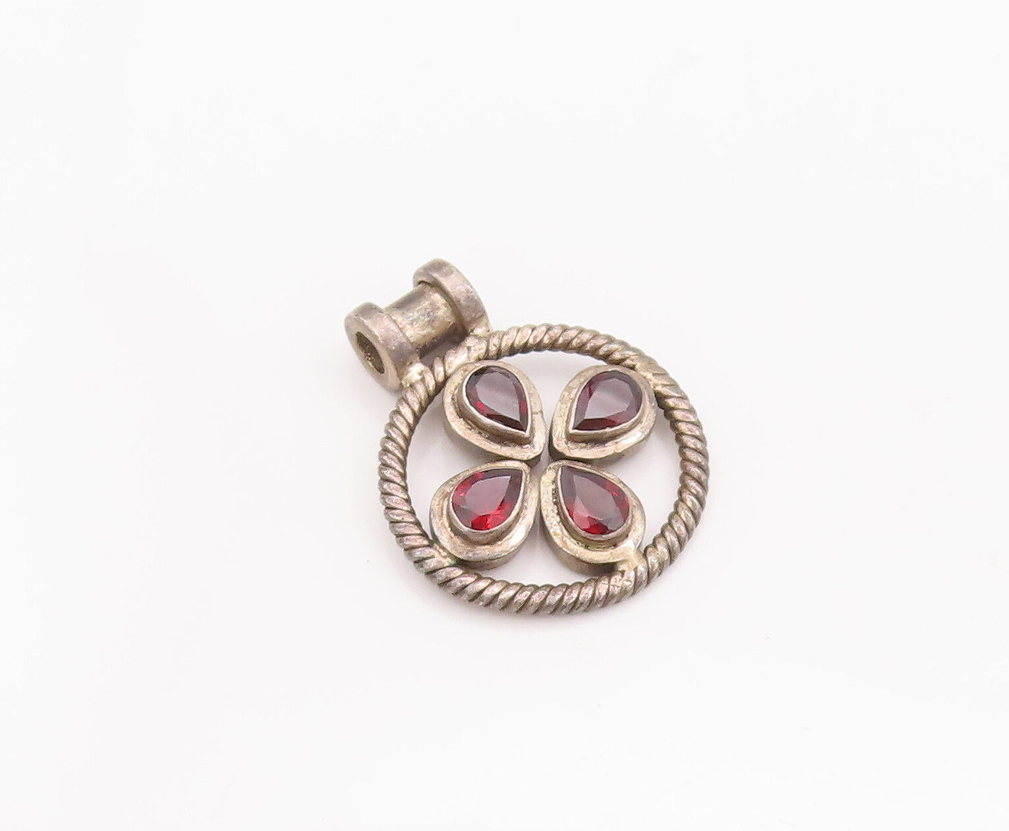 925 Sterling Silver Vintage Pendant Roped Border Drop Cut Garnet  PT22885