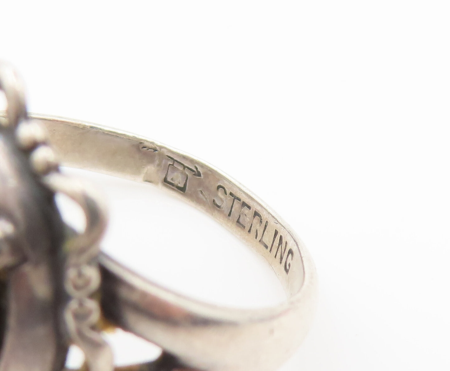 POST BELL 925 Silver  Vintage Star Edge Faceted Hematite Ring Sz 6  RG26258