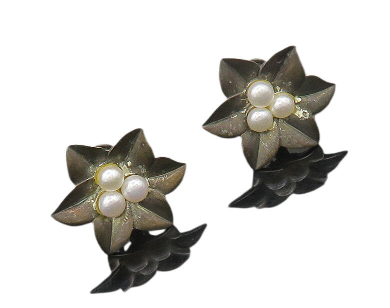925 Silver  Vintage Freshwater Pearls Flower Motif Non Pierce Earrings  EG9475