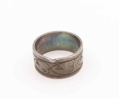 925 Sterling Silver Vintage Ring Antique Etched Hearts & Arrows  Sz 7.5  RG28555
