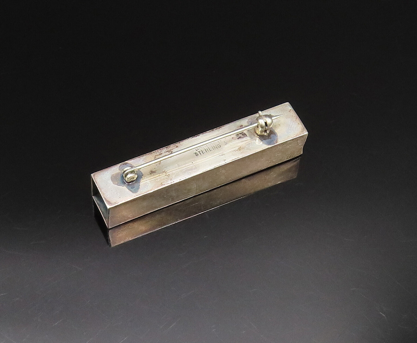 ALFRED KARRAM 925 Silver  Vintage Open Square Ends Linear Brooch Pin  BP9795
